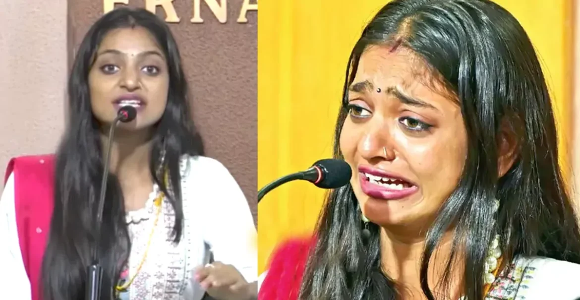 tmdb-header-middle-logo