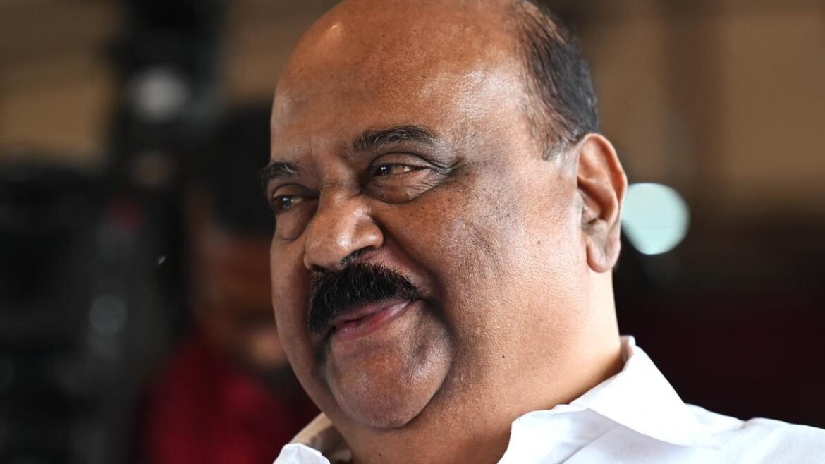 కేరళ అసెంబ్లీ ఎన్నికలు 2026: పాలాలో త్రిముఖ కాల్పులు
