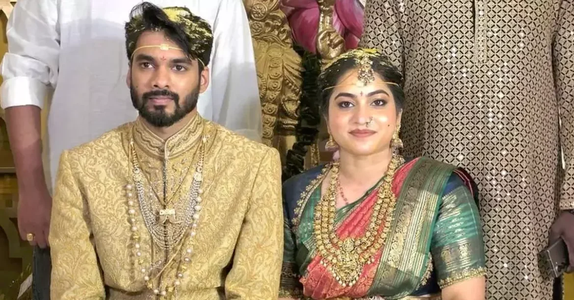 tmdb-header-middle-logo