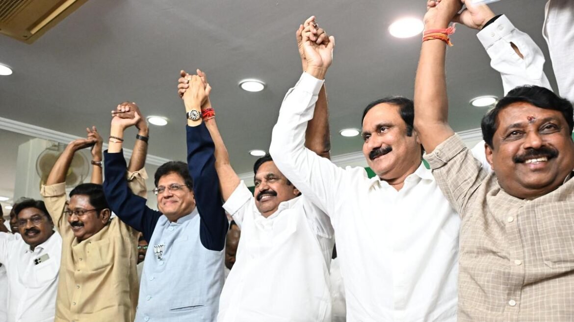 తమిళనాడు అసెంబ్లీ ఎన్నికలు: ఏఐఏడీఎంకే లాభదాయకమైన సీట్లలో సింహభాగం కైవసం చేసుకుంది
