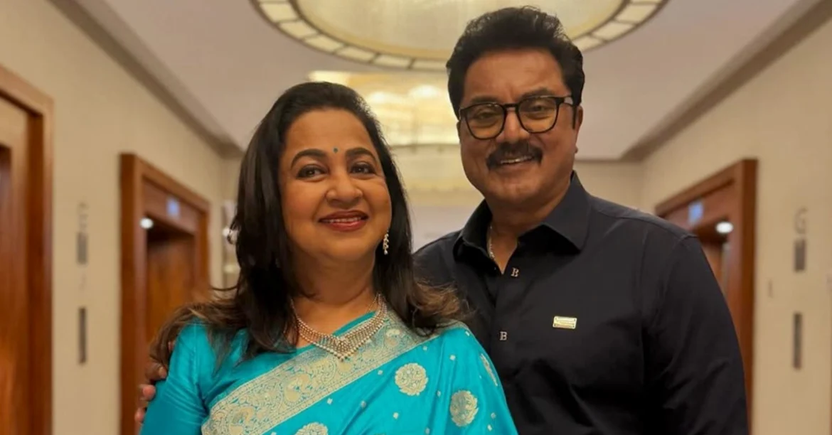 tmdb-header-middle-logo