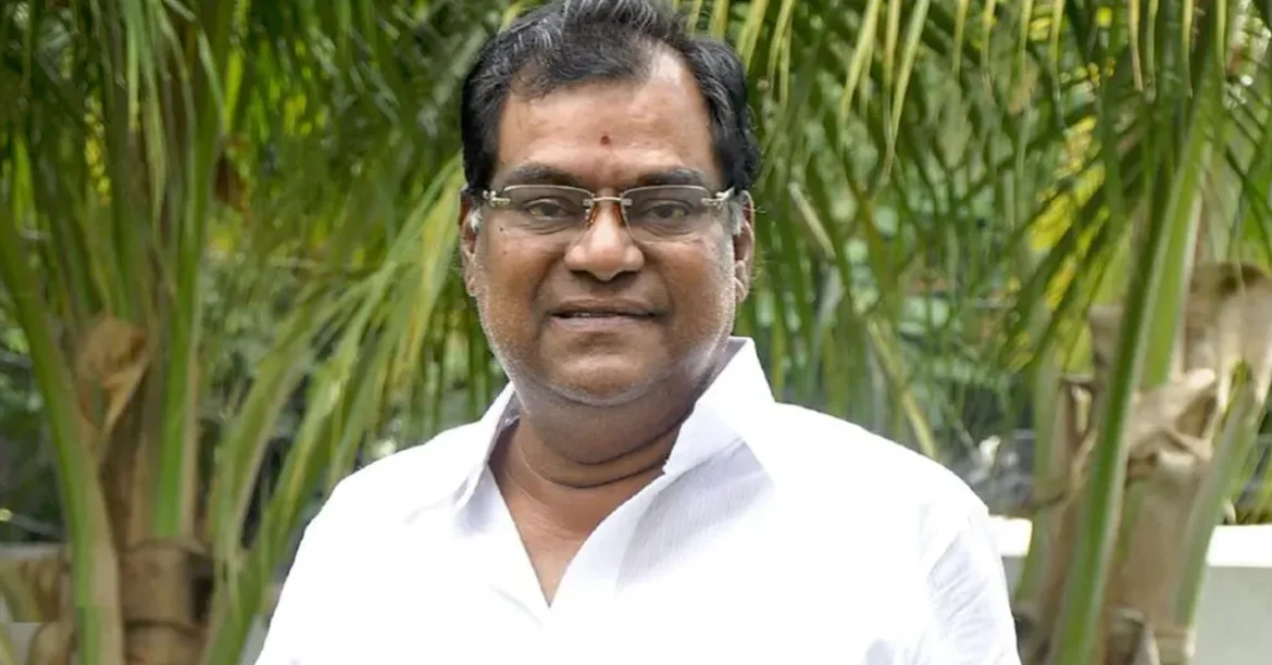 tmdb-header-middle-logo